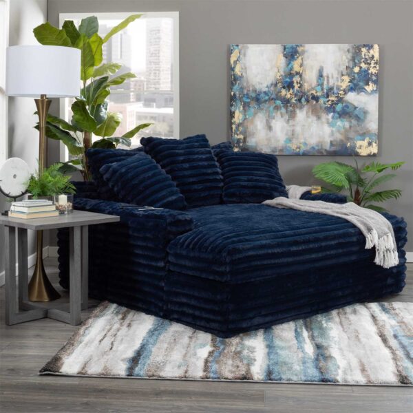 Nestle Chaise Lounge With Dual Cupholders And Charging Ports