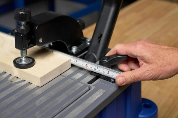 Engineer's pocket drill machine - Automatic fixture system - Woodworking tool - Extremely easy to install and use - Compared to standard pocket...
