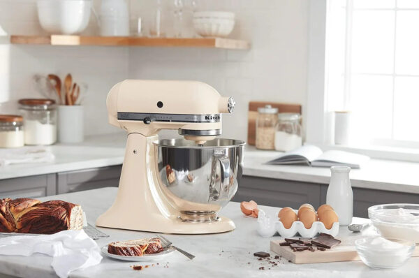 KitchenAid Artisan Series 5 Quart Tilt Head Stand Mixer